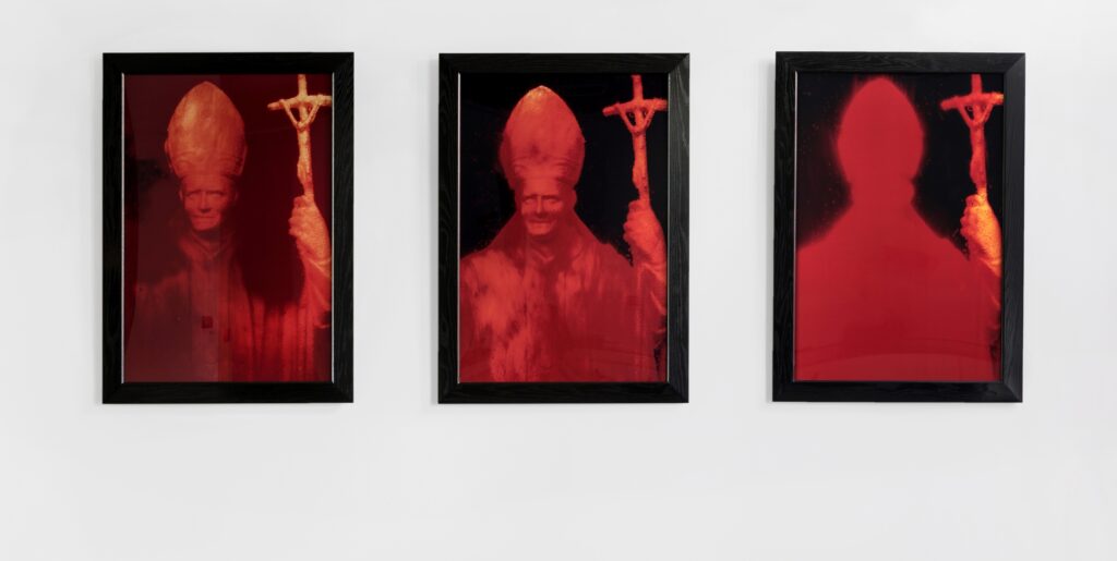 Red Pope, I, II and III (Série Immersions)